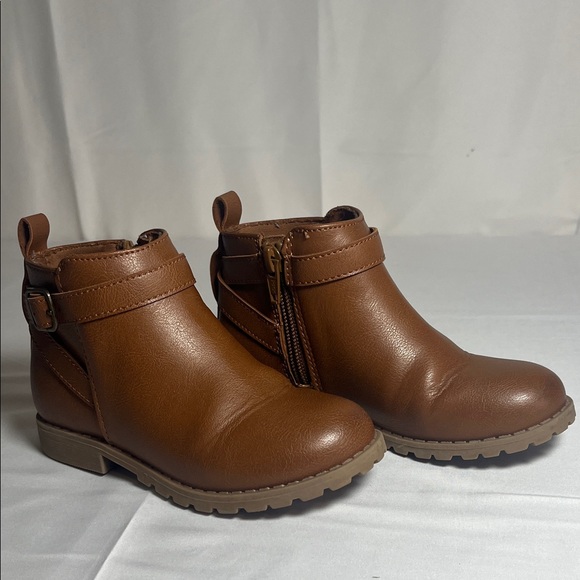 Old Navy Other - Old Navy “Golden Tan” Kids Ankle Boots